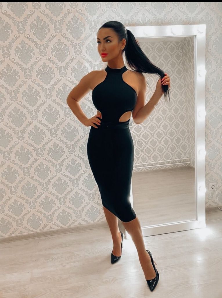 Джози — девушка мечты для ночного отдыха