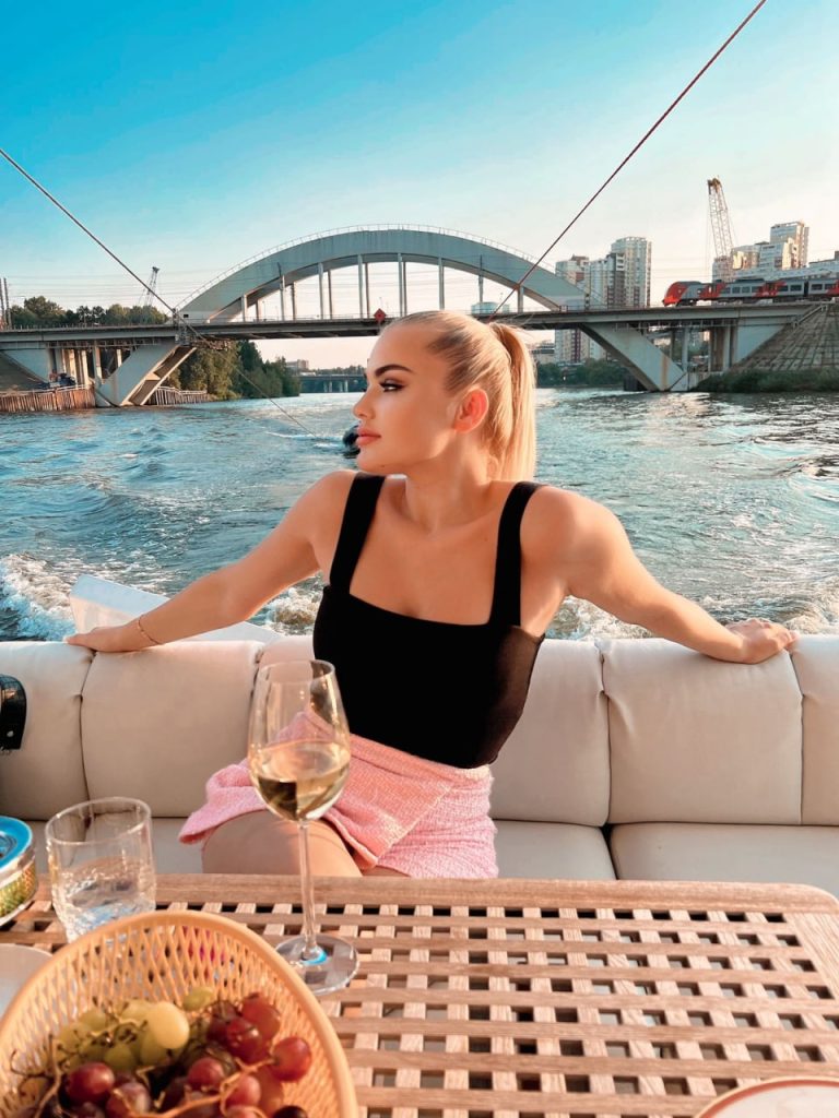 Фотография Лёля — лучшая эскортница из центра Киева