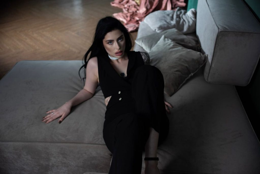 модель Юлия — элитный эскорт Киев