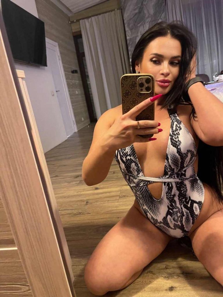 Анжелика предлагает высококлассный эскорт в Киеве и пригороде