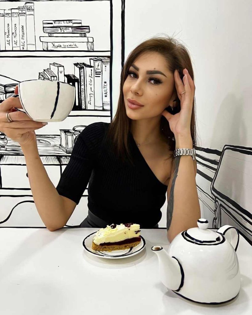 Эротичная модель Колибри из района Киева