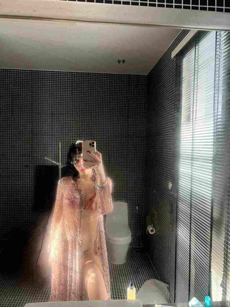 Фото Дина — VIP девушка из центра Киева