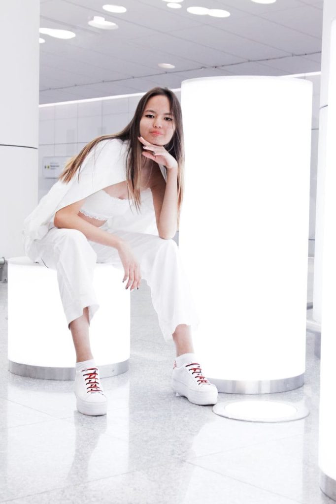 Изображение Лаура — VIP девушка из Киева