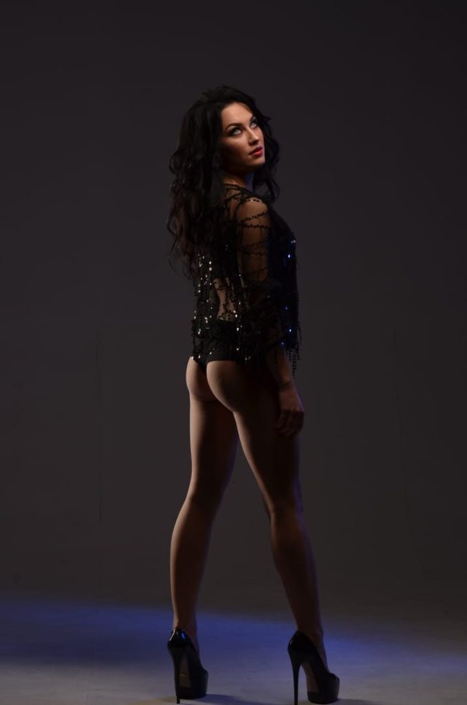 Соблазнительные девушки в Киеве и области