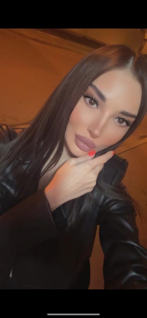 Дита — идеальный выбор для свидания