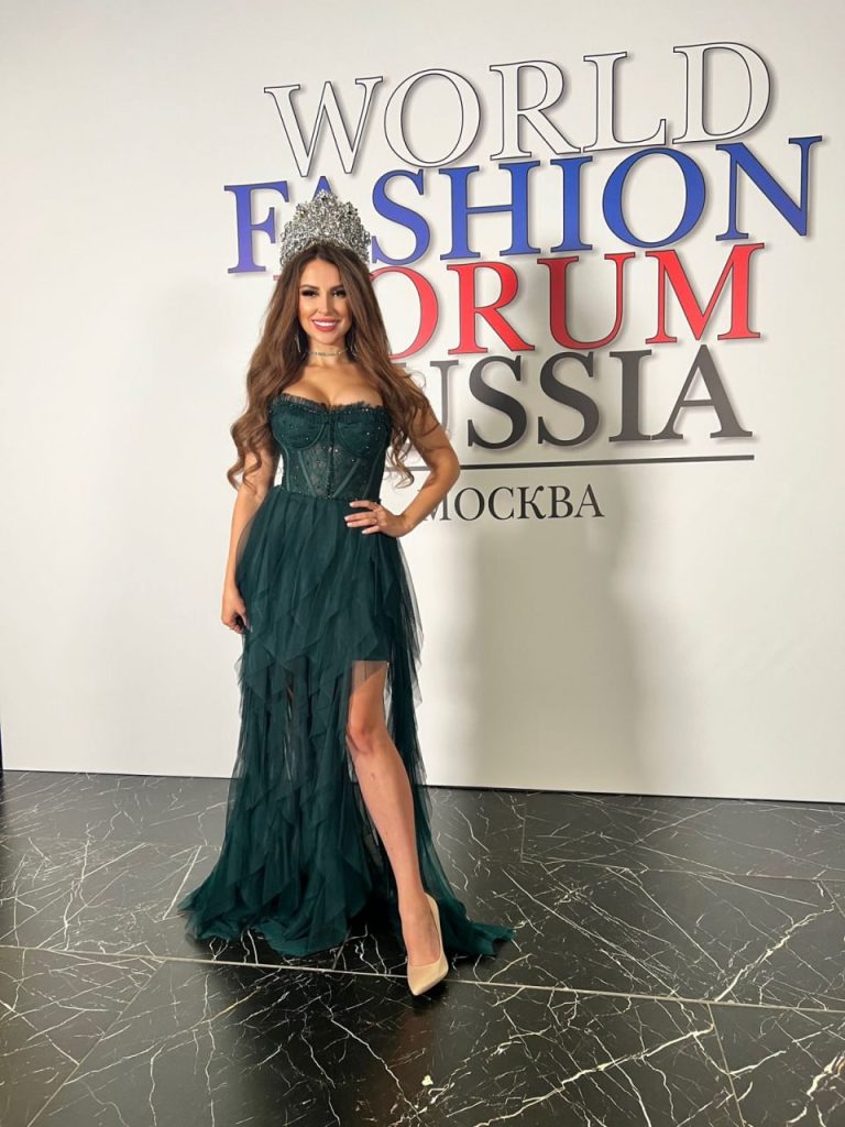 Маргарита — вип эскорт в Киеве